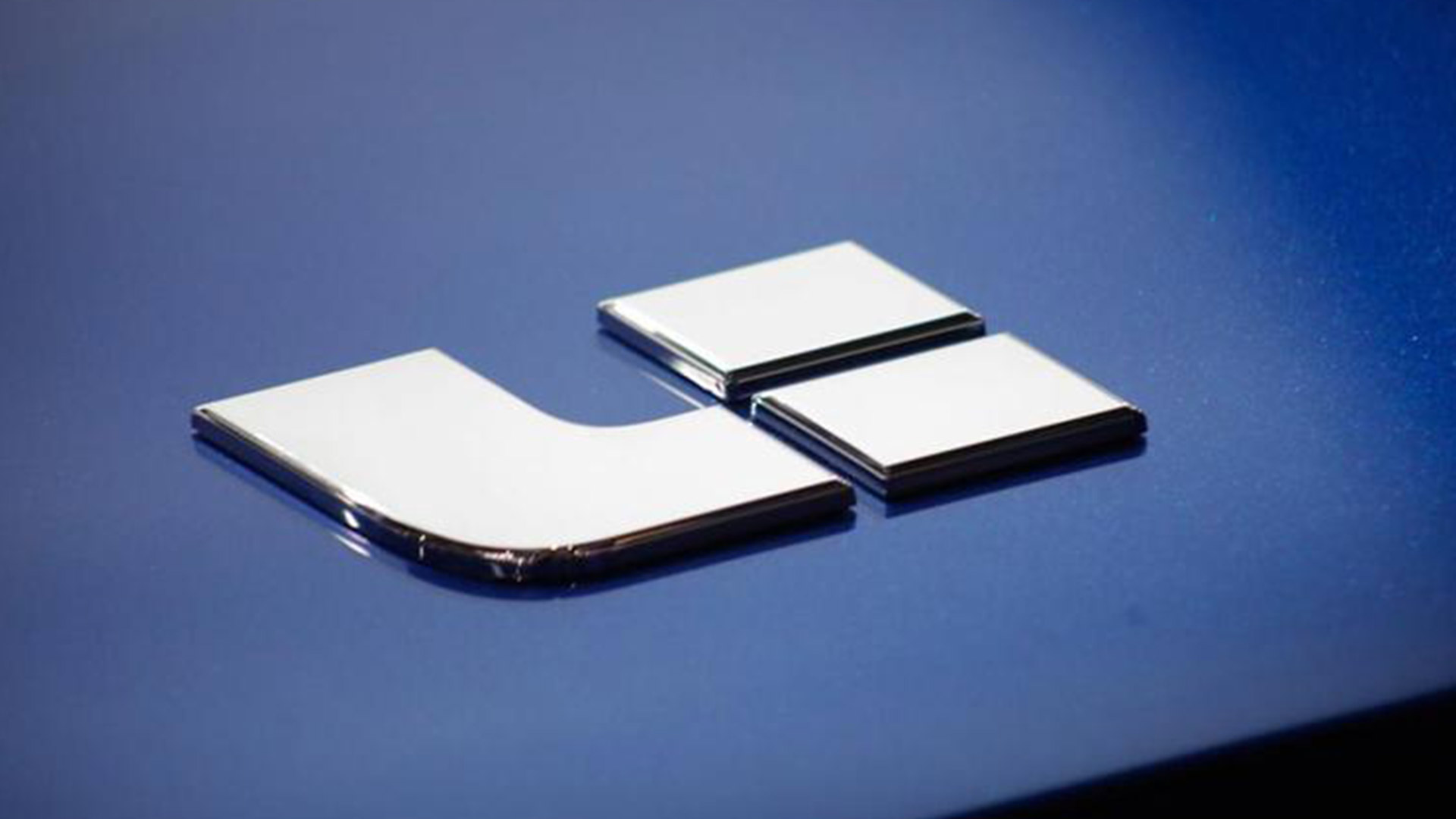 理想汽車LOGO金屬質(zhì)感